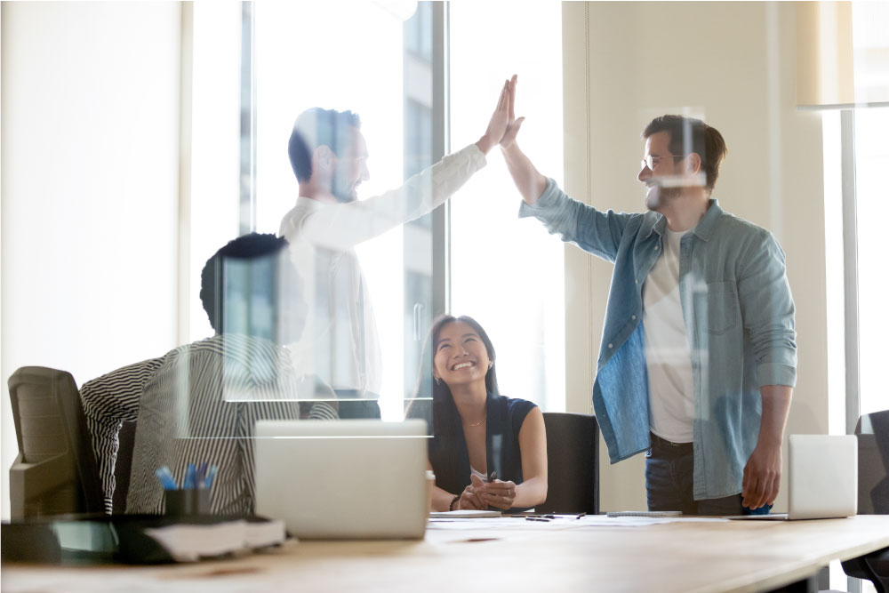 リファラル採用とは